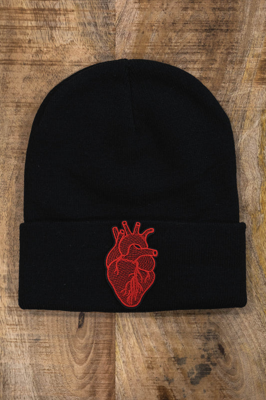 Cappello Nero - Cuore Rosso