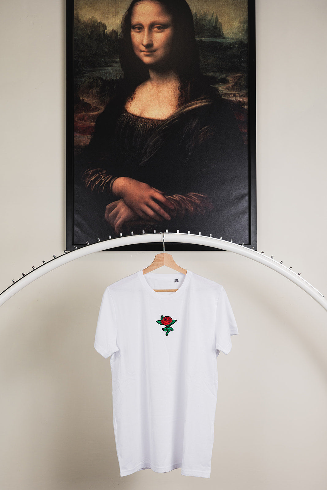 T-shirt Bianca - Rosa rossa